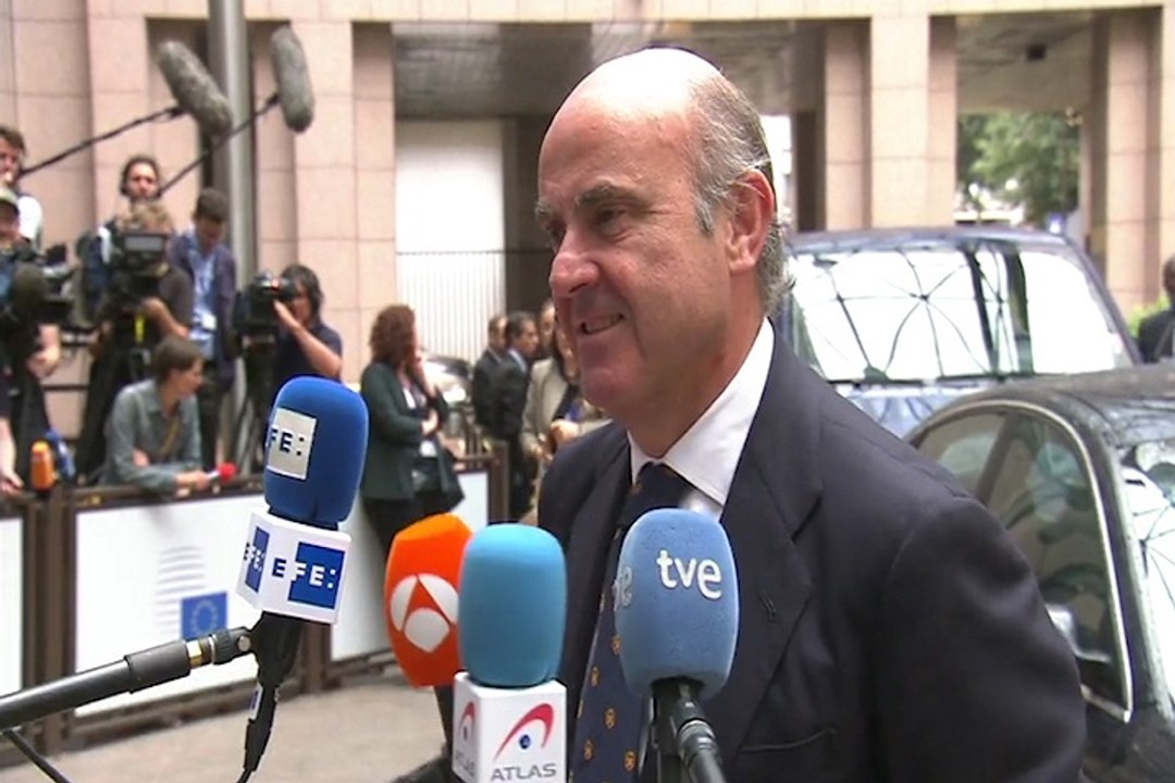 Guindos: "La rebaja fiscal no alterará objetivo déficit"