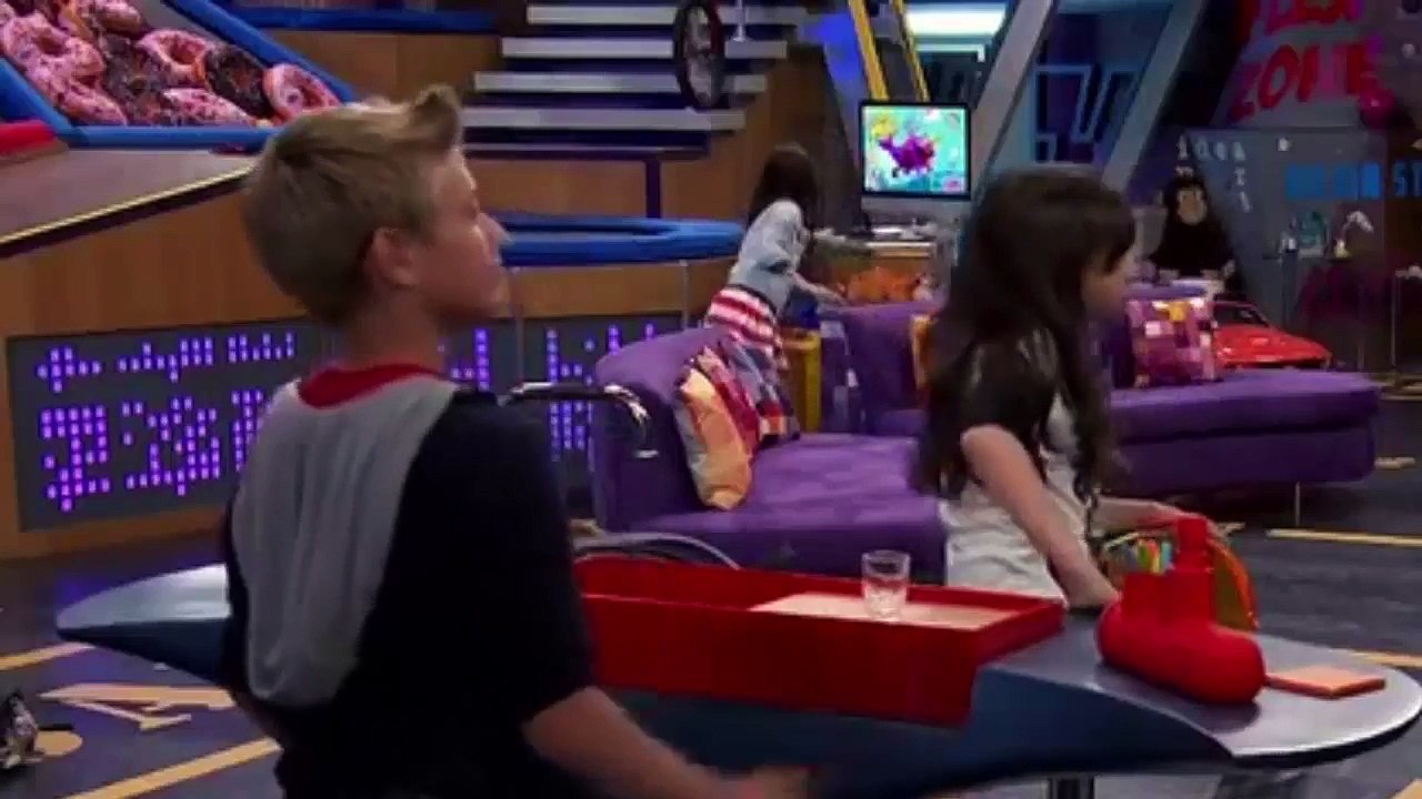 Game Shakers S1 E3 Lost Jacket Falling Pigeons