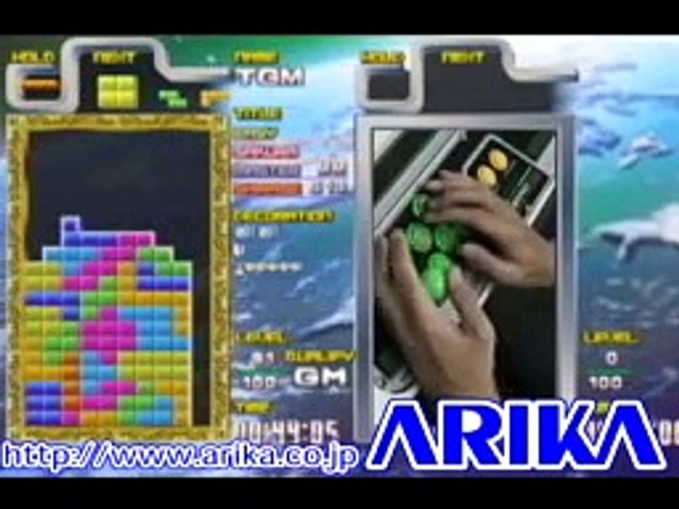 Ce génie joue au TETRIS comme un dieu.. TELLEMENT RAPIDE !