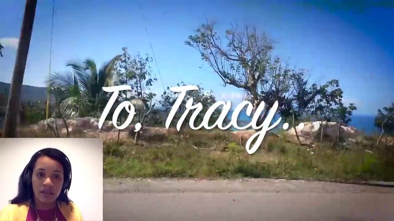 Il la demande en mariage avec un clip de rap fait maison !