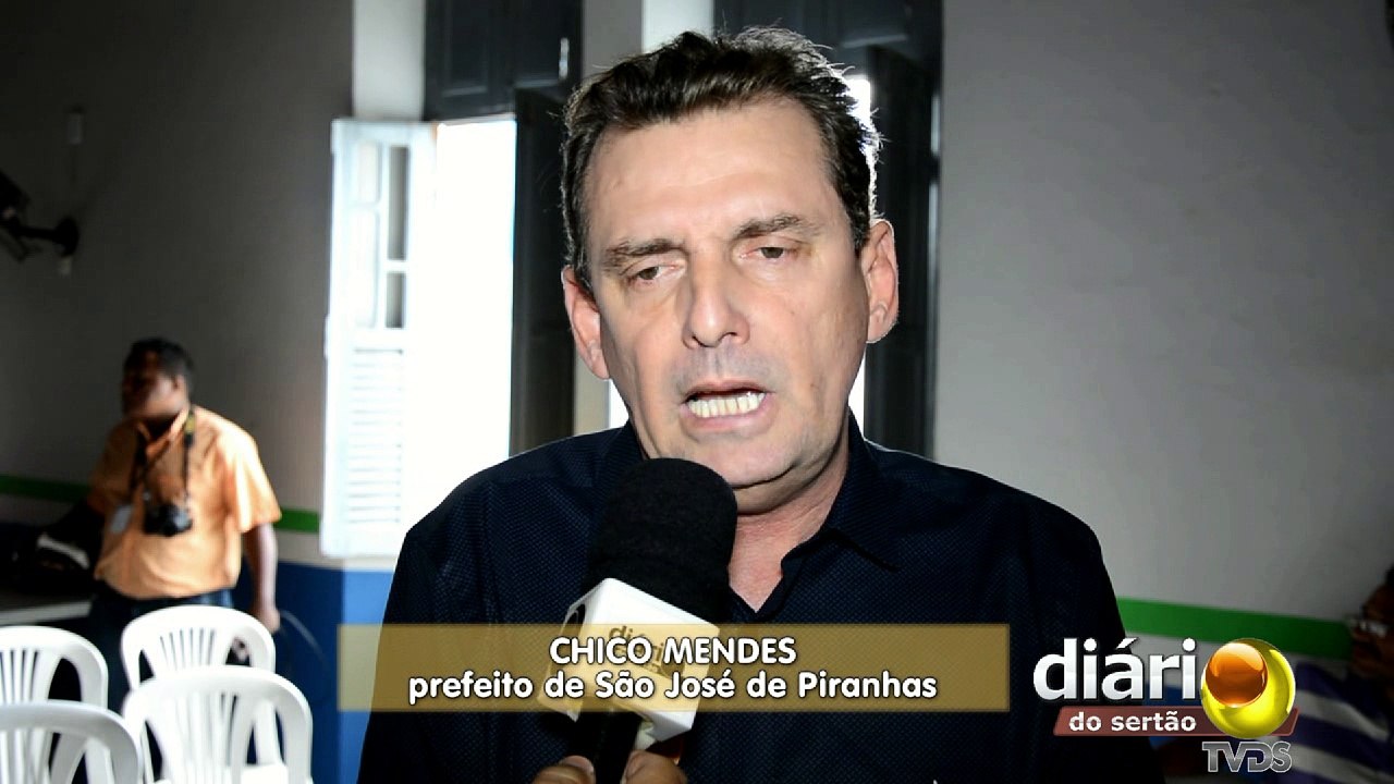 Chico Mendes fala sobre pagamento em dia e insatisfações dos aliados
