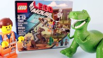 Et dinosaure en train de manger va-t-en planeur jouer Ensemble histoire jouet gaufre avec Legos lego emmet doh rex