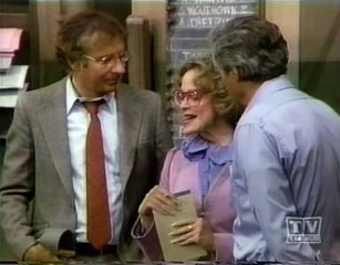 Barney Miller S08E20 Landmark  Pt 1