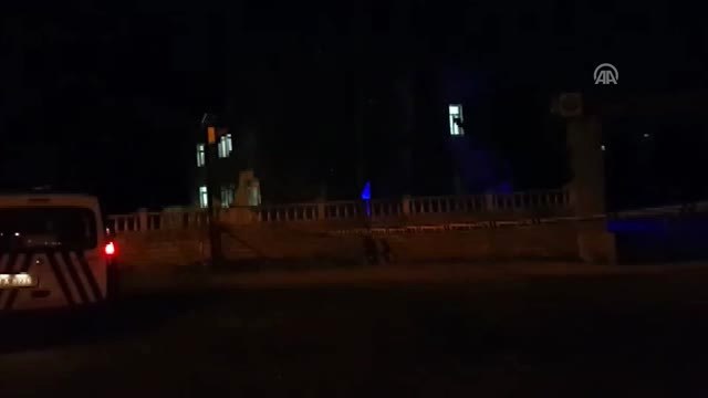 Cinnet Getiren Asker 3 Arkadaşını Şehit Etti