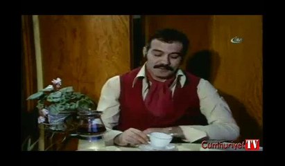 Fikret Hakan yaşamını yitirdi