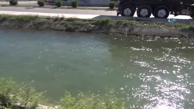 Sulama Kanalına Düşen Genci, Yüzme Bilmeyen Öğrenci Kurtardı... O Günden Beri Kardeş Gibiler