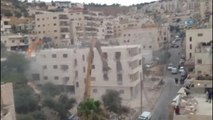 İsrail İşgal Güçleri, Kudüs'te Bir Binayı Yıktı