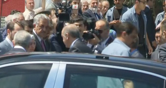 Cumhurbaşkanı Erdoğan ve Başbakan Yıldırım, 15 Temmuz Şehitliği'ni Ziyaret Ediyor