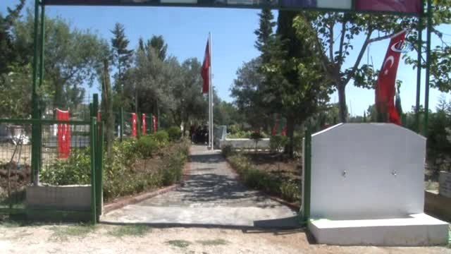 15 Temmuz Şehidi İkiz Polislere En Acı Sarılma