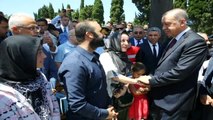 Cumhurbaşkanı Erdoğan, 15 Temmuz Şehitliği'nde