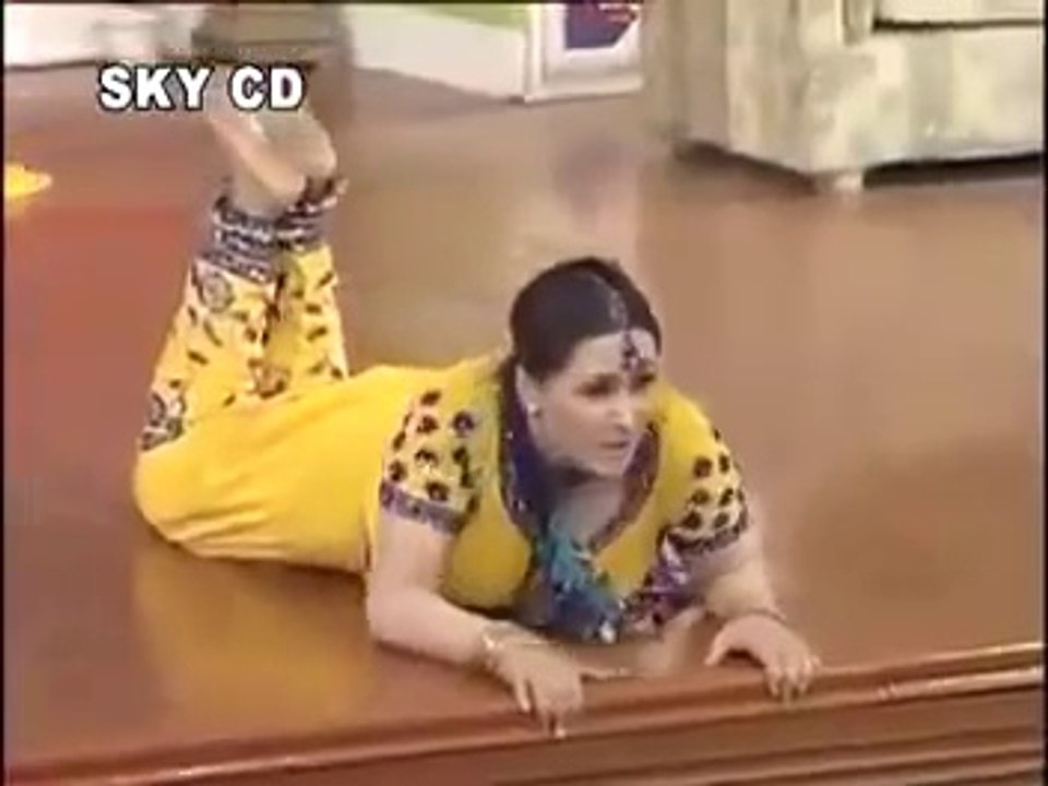 kita akhiyan sawal by nargis hit mujra