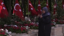 15 Temmuz Demokrasi ve Milli Birlik Günü - TBMM Başkanı Kahraman Şehit Mezarlarını Ziyaret Etti