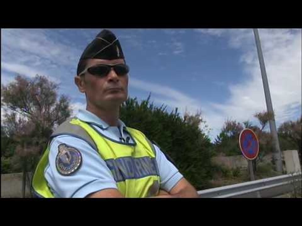 Autoroutes : les voies rapides de la délinquance - Documentaire