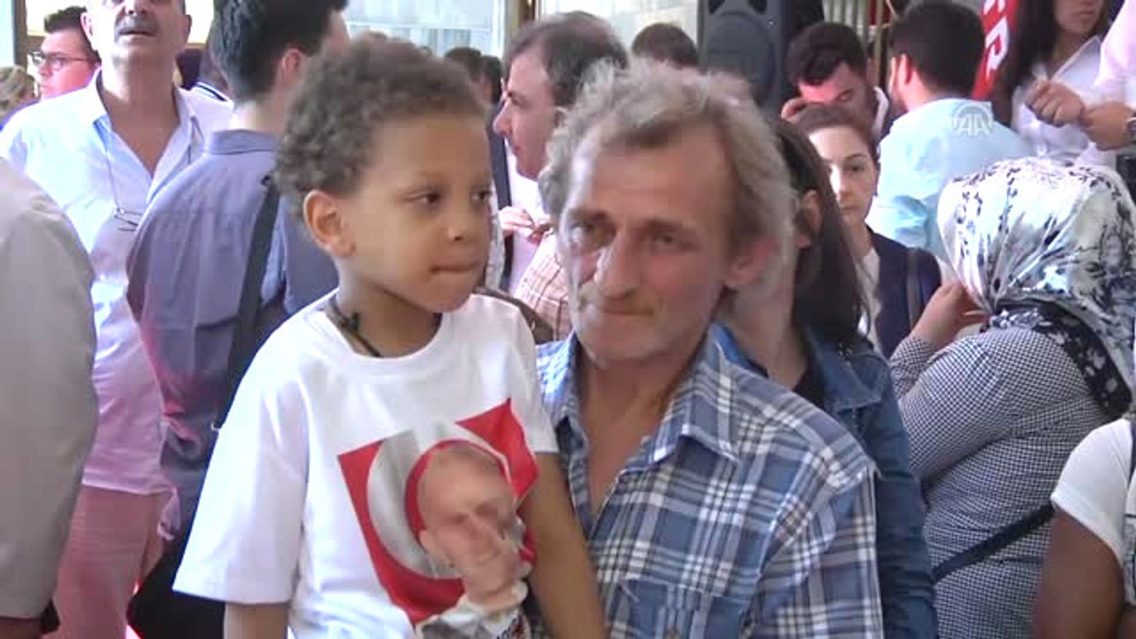 Şehit ve Gaziler Için Oluşturulan "Trt Şükran Anıtı" Açıldı