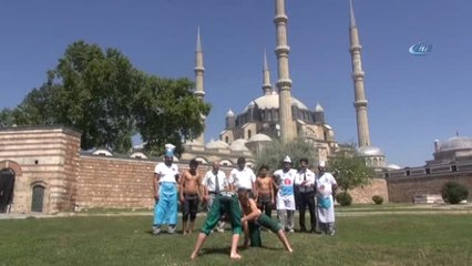 Kırkpınar'ın Minik Pehlivanlarına Esnaftan Büyük Destek