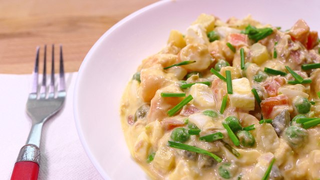 Mi ensaladilla rusa casera VS la ensaladilla rusa de mi novia