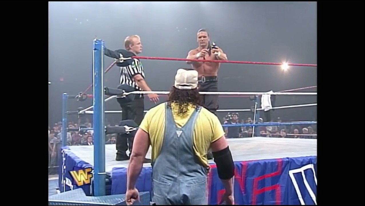 Henry Godwinn vs. Hunter Hearst Helmsley (Nov/13/1995)