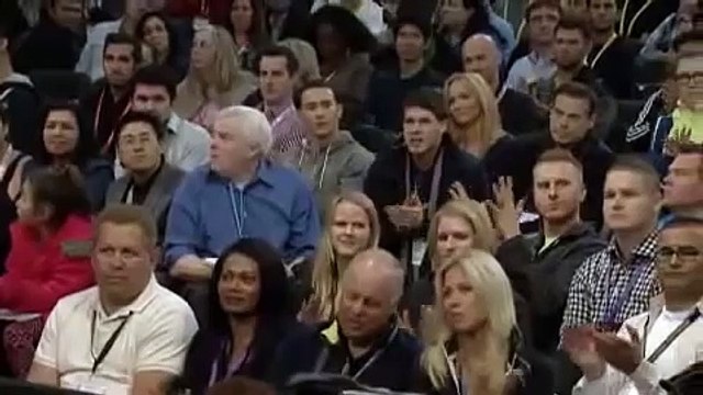 Tony Robbins Gives Two Million Meals This Holiday!