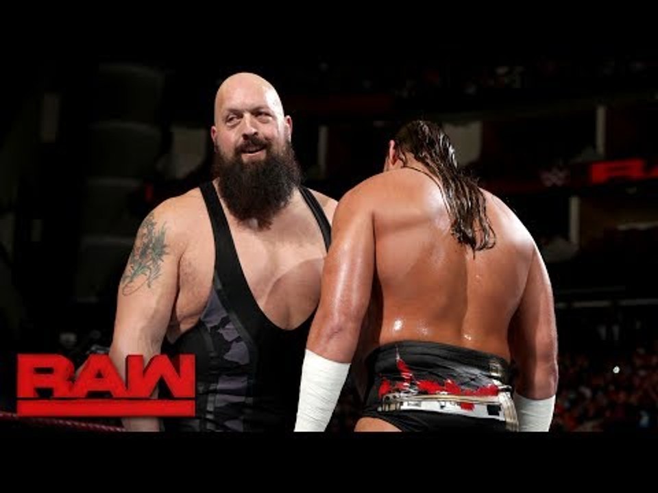 Big Show teaches Big Cass to pick on someone his own size- Raw, July 10, 2017