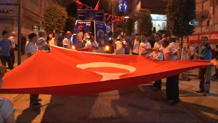 Bağcılar, 15 Temmuz Şehitleri İçin Yürüdü