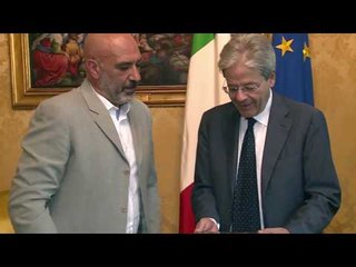 Roma - Gentiloni riceve il Sindaco Pirozzi a Palazzo Chigi (26.06.17)