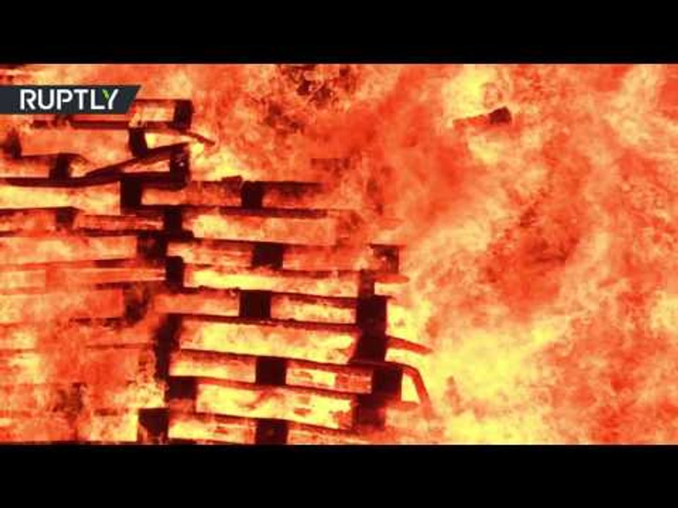 EU, ISIS & Irish Republican flags on fire as bonfires lit across N. Ireland on ‘Eleventh Night’