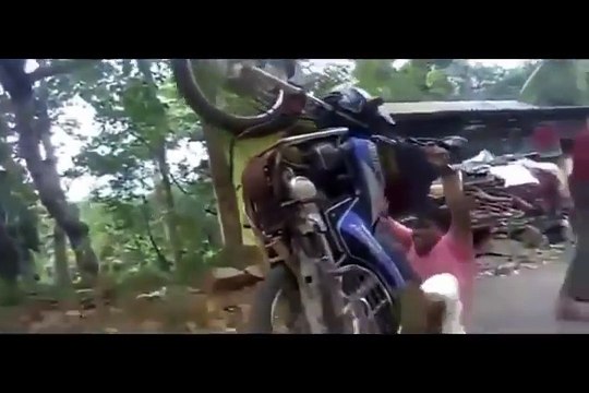 Epic Bike Stunt Fails Compilation New 2016(try not to laugh or grin)
