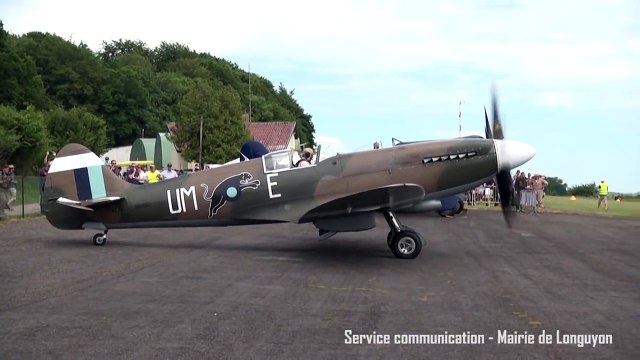 Crash d'un Spitfire au décollage sur l'aérodrome de Longuyon-Vilette.