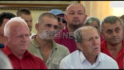 Ora News - Rama me banorë të Vaqarrit, shpjegon platformën e bashkëqeverisjes