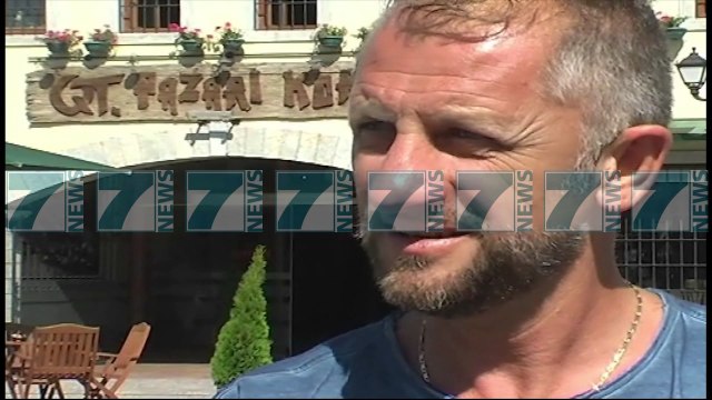 SKULPTURAT E ARTISTEVE VENDAS E TE HUAJ “PUSHTOJNE” KORÇEN - News, Lajme - Kanali 9