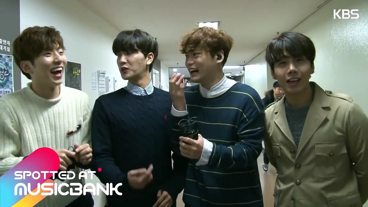 [CUT] 170210 Spotted at Musicbank  - VROMANCE (1)