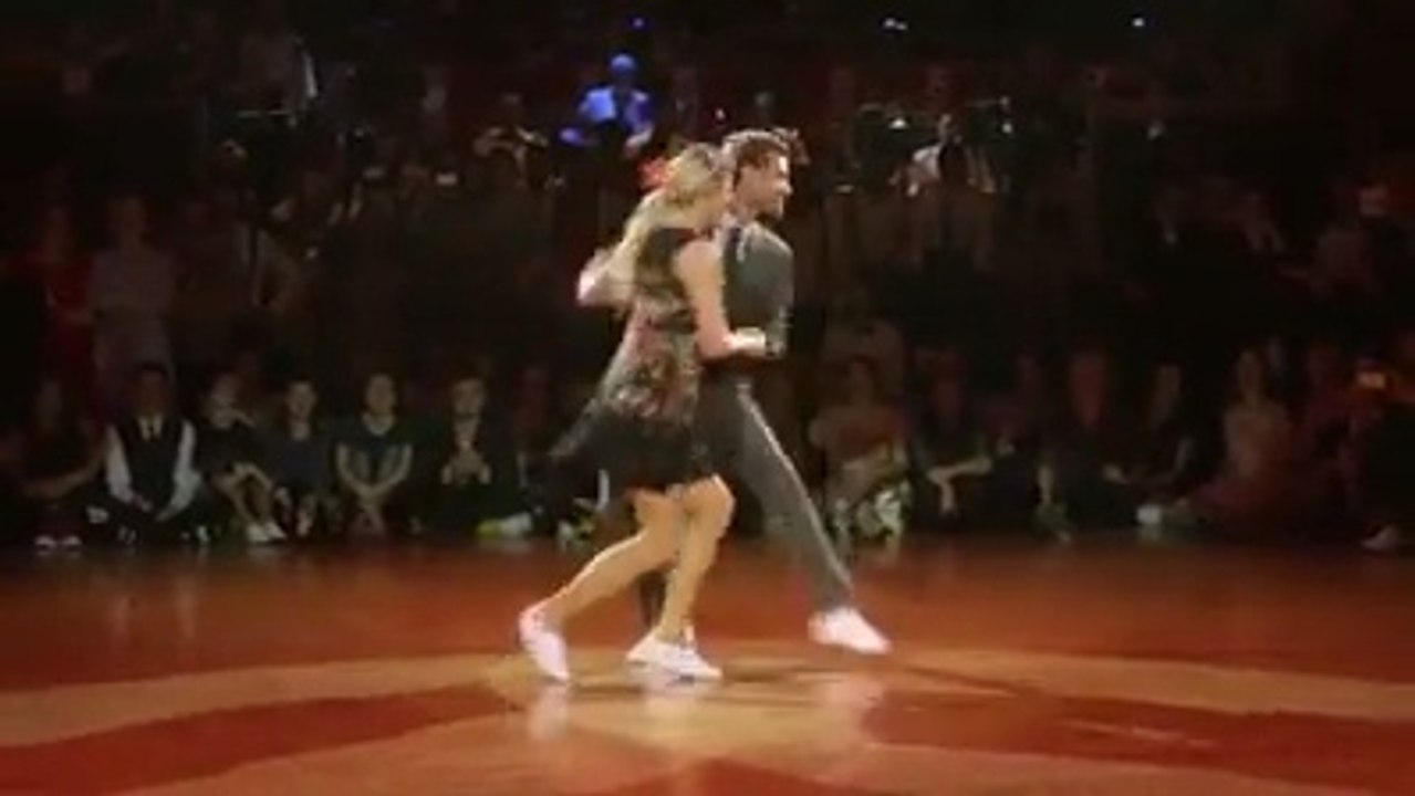 Partnership dance