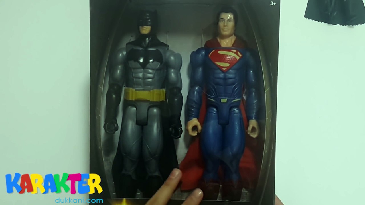 Batman V Superman Figürleri Karakter Dükkanı'nda