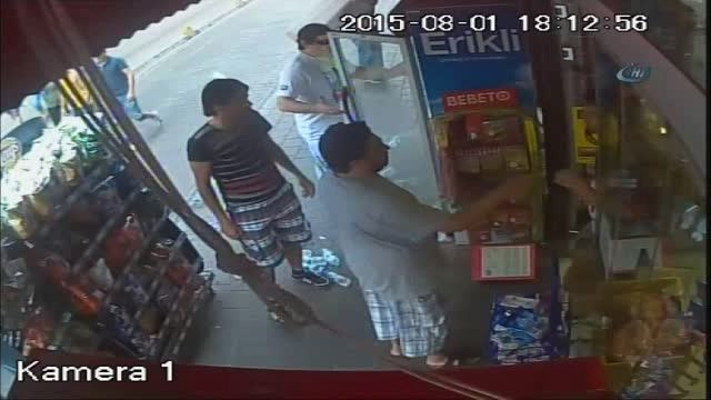 İstanbul Aksaray'da Su Almak İsterken Su Şişelerinin Yere Dökülmesiyle Başlayan Kuveyt Asıllı...