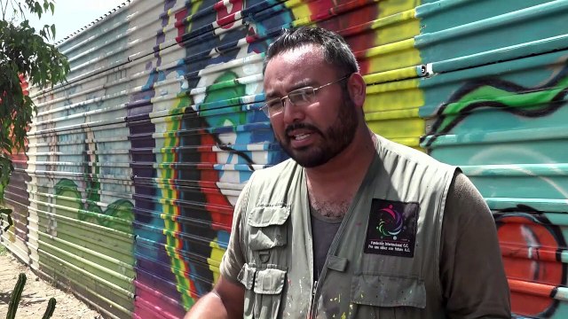 Un mural en la barda fronteriza entre México y Estados Unidos