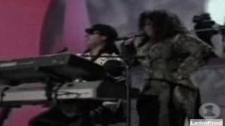 Stevie Wonder & Chaka Khan live ~ Tell Me Something Good
