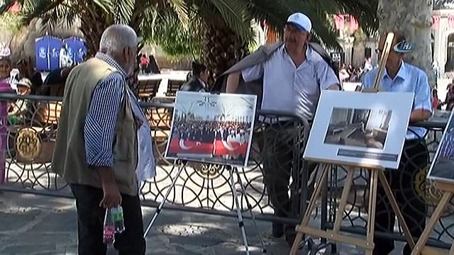 İhlas Haber Ajansı'nın Oradaydık, Unutmadık, Unutturmadık Adlı Fotoğraf Sergisine Vatandaşlar...