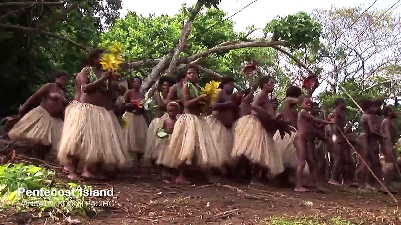 Những nghi lễ trưởng thành kinh dị đẫm máu nhất trên thế giới