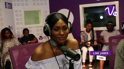 LINE JABBER fait savoir qu’elle est prête à poser nue