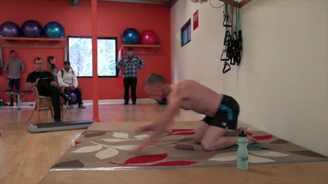 Record du monde de pompes en 1h...