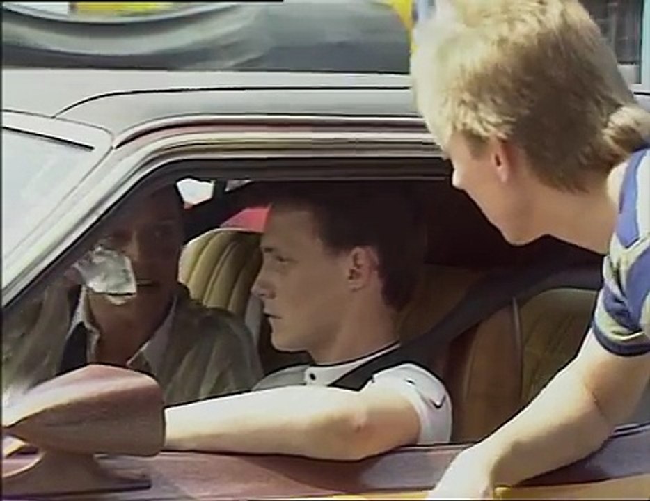The Bill S01E03