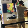 Faire de l'escalade en réalité virtuelle : très mauvaise idée... FAIL