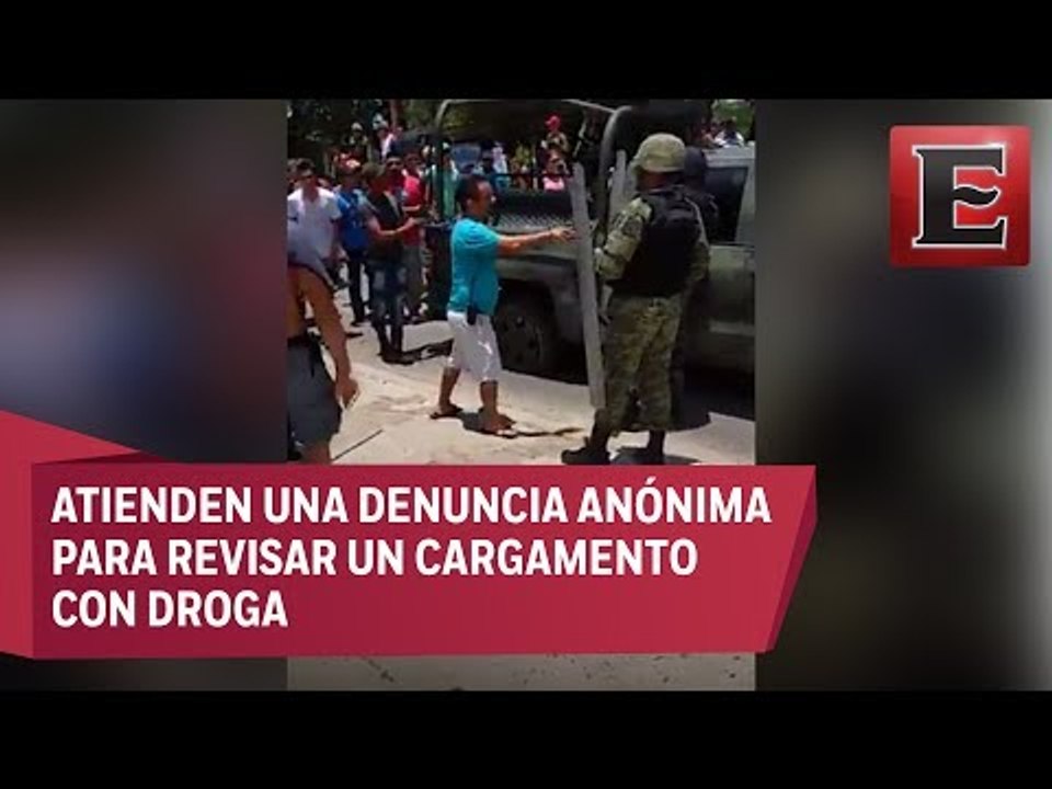 Civiles agreden a militares en un operativo en Tepalcatepec, Michoacán