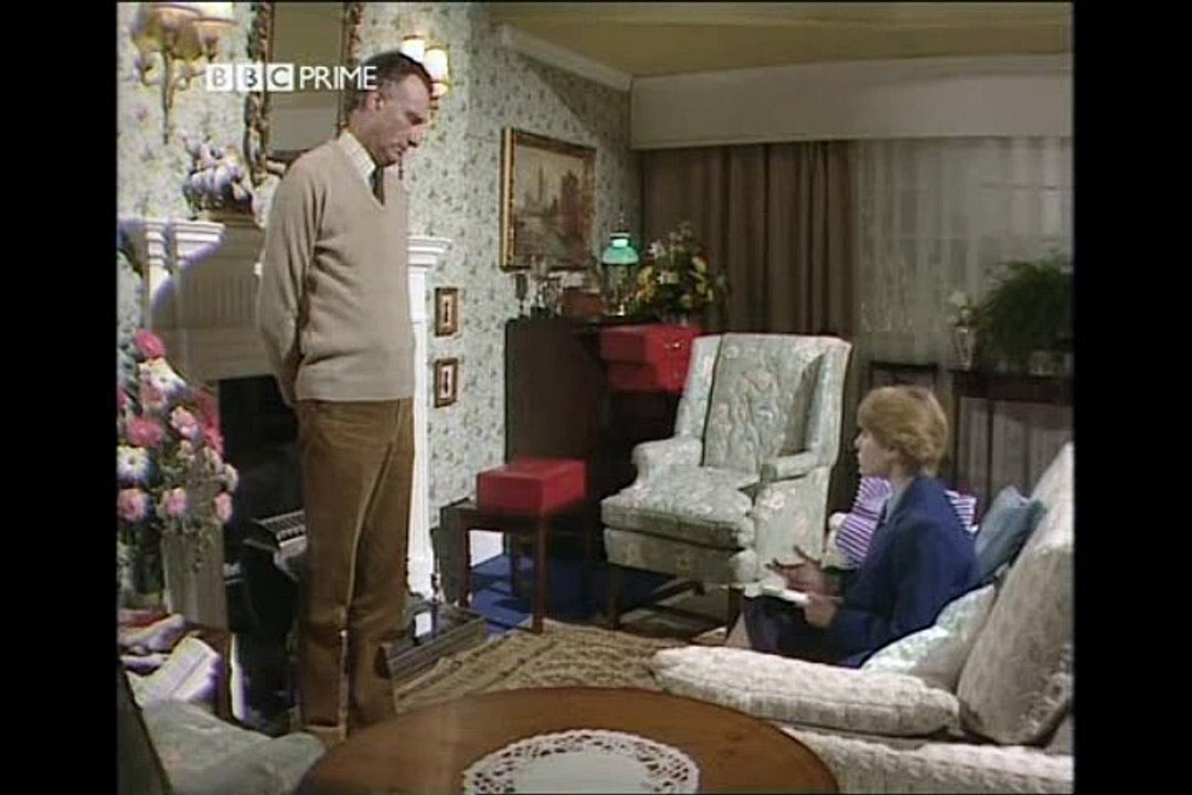 Yes, Minister S03E01 - Equal Opportunities