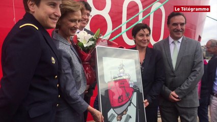 Download Video: Concarneau. La ministre des Outre-Mer inaugure le navire militaire l'Astrolabe