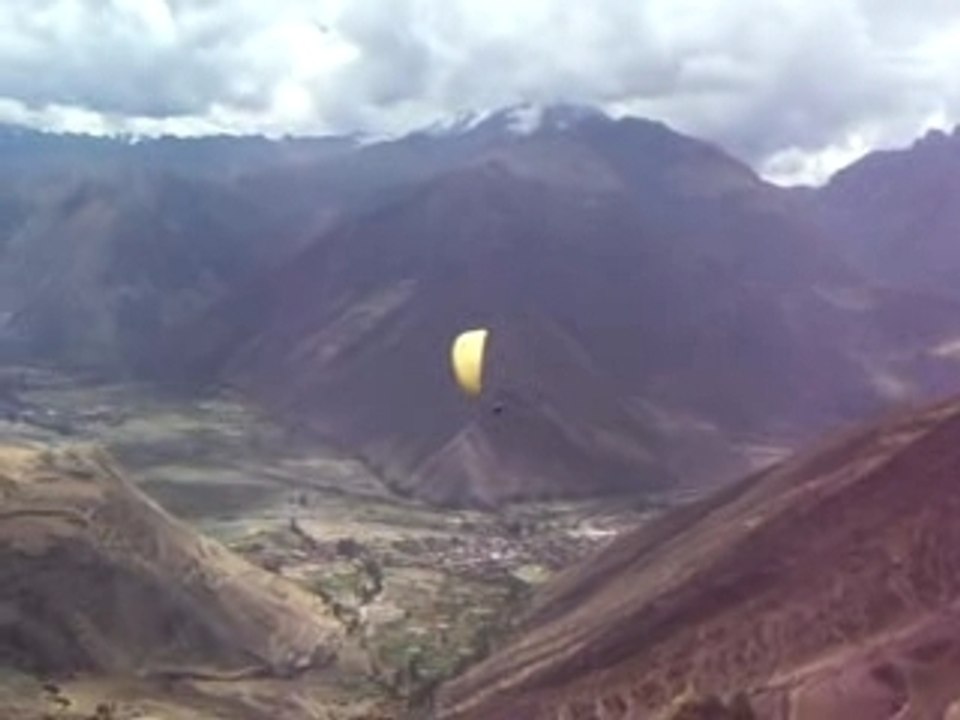Mon décollage en parapente à Cuzco !