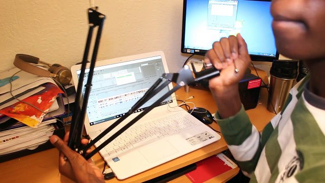 HOME STUDIO SET-UP + TECHNICA AT2020 MIC SHOCK MOUNT MICROPHONE STAND POP FILTER WINDSCREEN FOAM