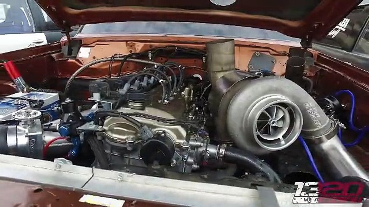 Saatte 300 km/s Hızla Hız Rekoru Kıran 2000 Beygirlik Canavar