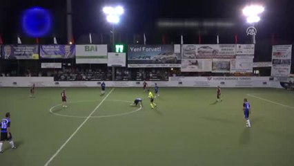 Halı Sahada Kalp Krizi Anı