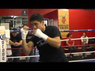boxing star joseph diaz jr shadow boxing